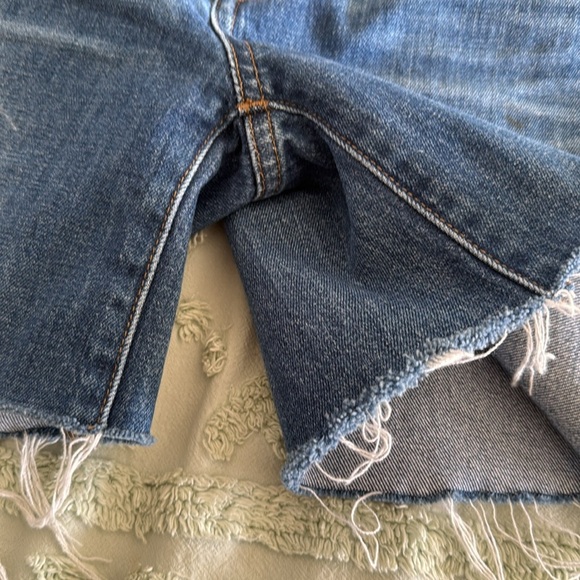Madewell Jean shorts - Picture 2 of 6